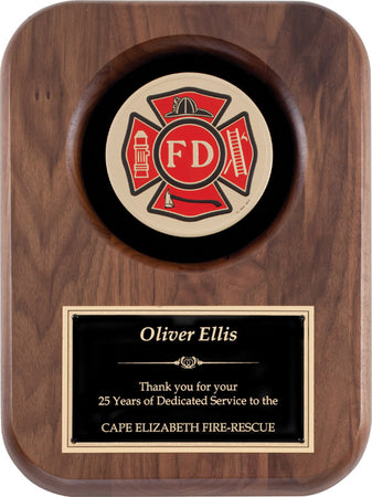 American Tribute Walnut Plaque- Maltese Cross [PMAT6F]