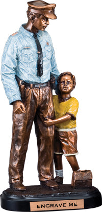 Policeman with Child Resin Trophy [RPWC104]
